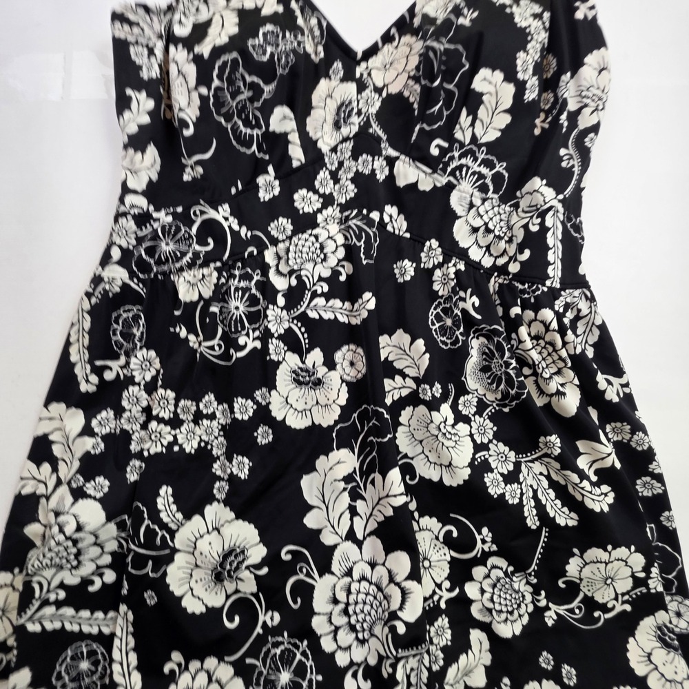 Azul Swim Dress Womens 22W Black White Floral Modest Romantic Vintage Versatile - Picture 11 of 15